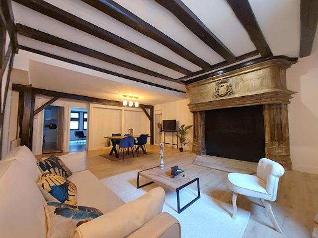 Vente Appartement 4 pièces 143 m2 Bourges