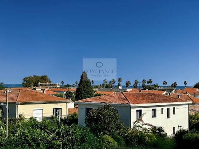 Vente Appartement 4 pièces 145 m2 Villeneuve Loubet