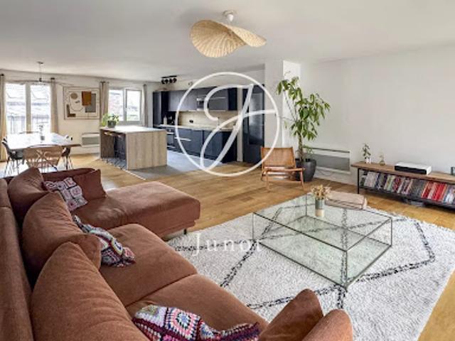 Vente Appartement 4 pièces 147.86 m2 Lille