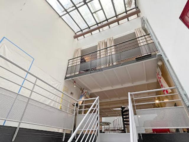 Vente Appartement 4 pièces 147 m2 Paris 18ème