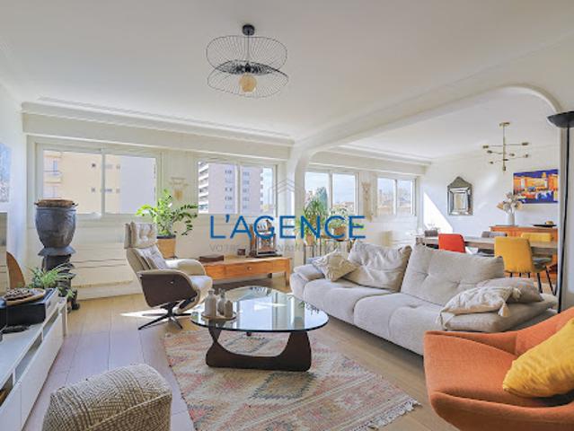 Vente Appartement 4 pièces 148.64 m2 Hyeres