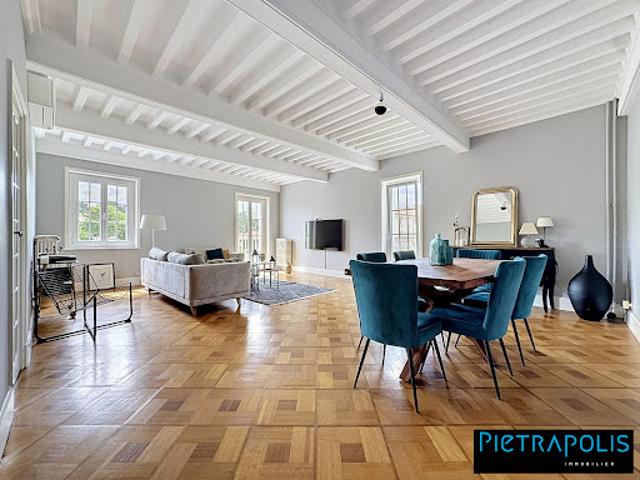 Vente Appartement 4 pièces 152 m2 Pierre benite
