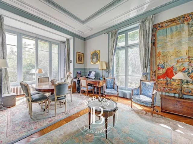 Vente Appartement 4 pièces 160.22 m2 Versailles