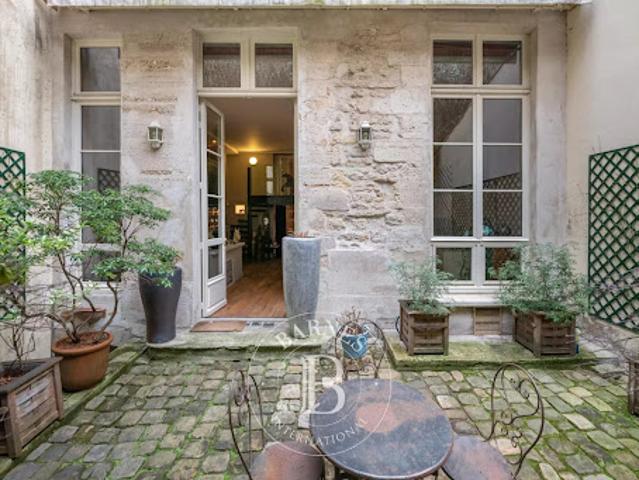 Vente Appartement 4 pièces 161.84 m2 Paris 3ème