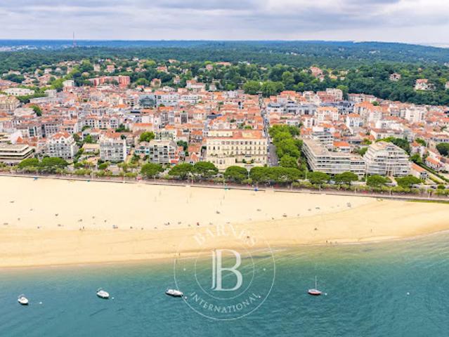 Vente Appartement 4 pièces 162 m2 Arcachon