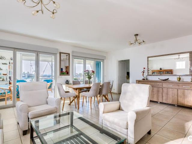 Vente Appartement 4 pièces 166 m2 Marseille 8ème