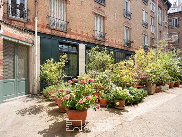 Vente Appartement 4 pièces 172.38 m2 Paris 11ème