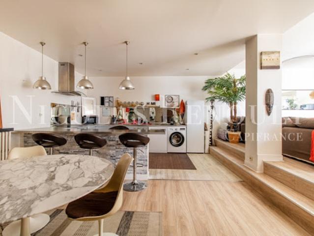 Vente Appartement 4 pièces 176 m2 Colombes