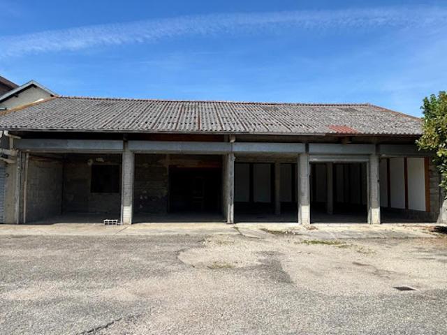 Vente Appartement 4 pièces 220 m2 Les Avenières