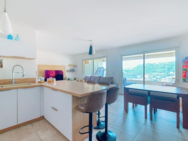 Vente Appartement 4 pièces Vue Mer Bastia