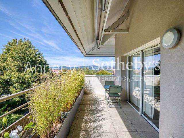 Vente appartement 4 pièces Annecy le Vieux 74
