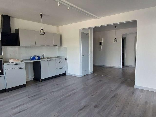 Vente appartement 4 pièces Angers Centre 49