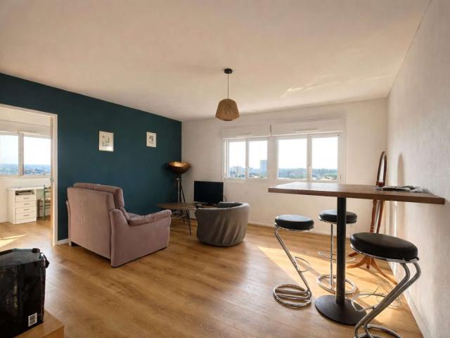 Vente appartement 4 pièces Angers Justices 49