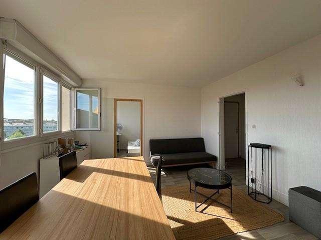 Vente appartement 4 pièces Angers Monplaisir 49
