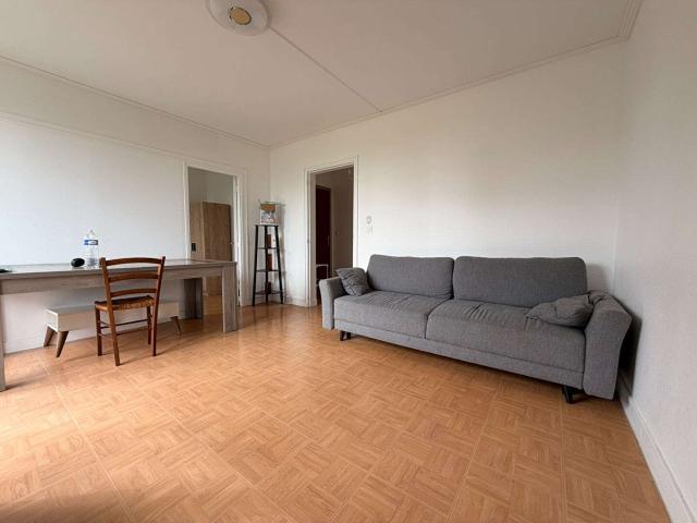 Vente appartement 4 pièces Angers Monplaisir 49