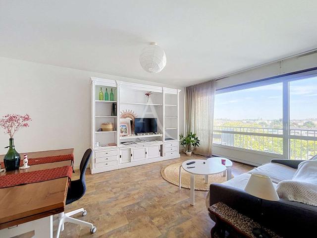 Vente appartement 4 pièces Angers Saint Léonard Madeleine 49