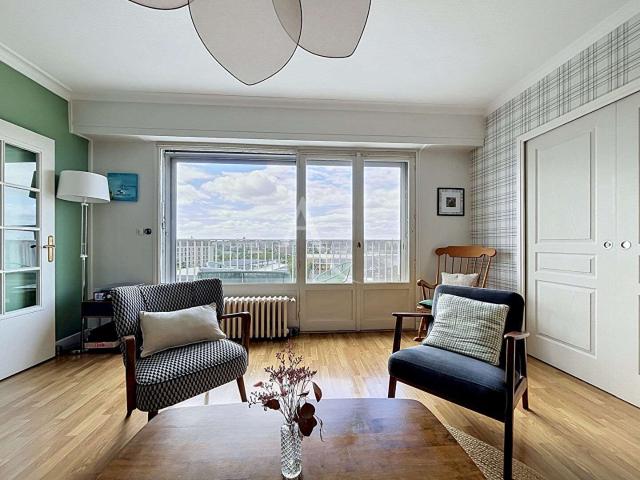 Vente appartement 4 pièces Angers Saint Serge 49