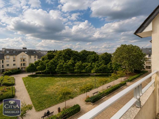 Vente appartement 4 pièces Angers Saint Serge 49