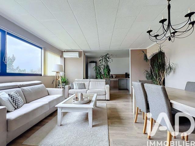 Vente appartement 4 pièces Apt 84