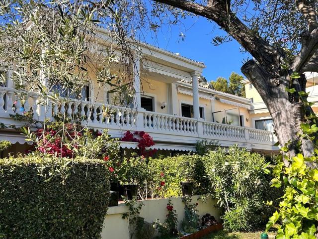 Vente Appartement 4 pièces avec terrasse 137m² Cannes