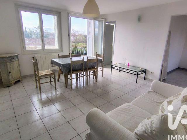 Vente appartement 4 pièces Carpentras 84