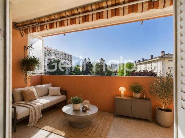 Vente Appartement 4 pièces + cuisine 70 m² 299 000
