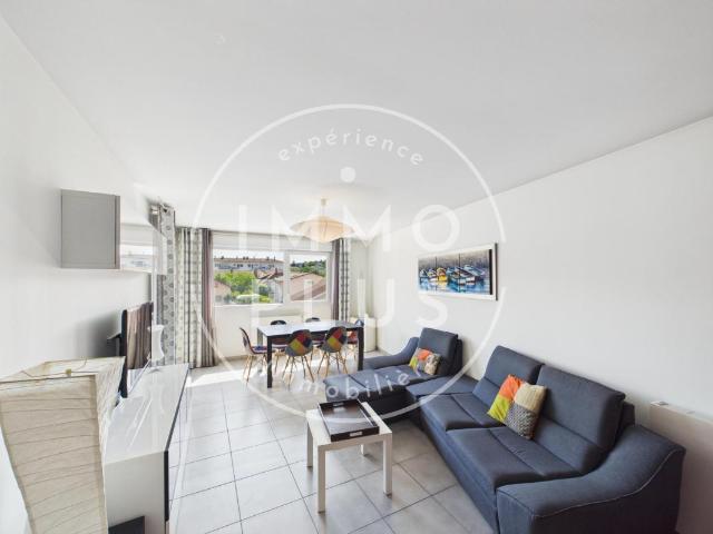 Vente Appartement 4 pièces + cuisine 86 m² 472 500 €