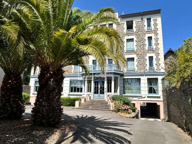 Vente appartement 4 pièces Dinard Port Blanc St Enogat La Malouine 35