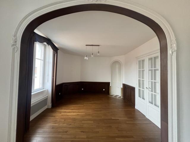 Vente Appartement 4 pièces Dombasle sur Meurthe Appartemen. 103m² Dombasle Sur Meurthe
