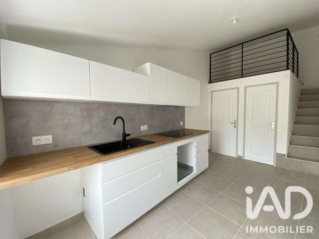 Vente appartement 4 pièces Eyguières 13