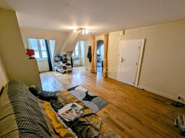 Vente appartement 4 pièces Fougères 35