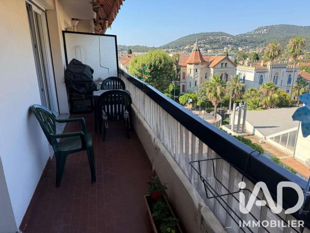 Vente appartement 4 pièces Hyères 83