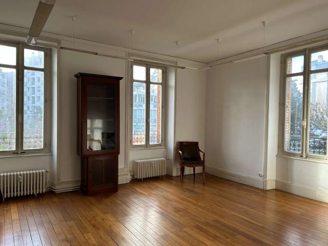 Vente appartement 4 pièces La Roche Sur Yon Centre Ville 85