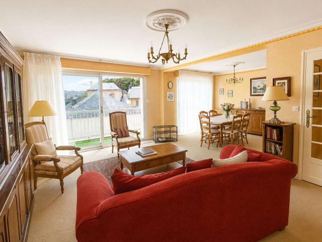 Vente appartement 4 pièces Laval 53