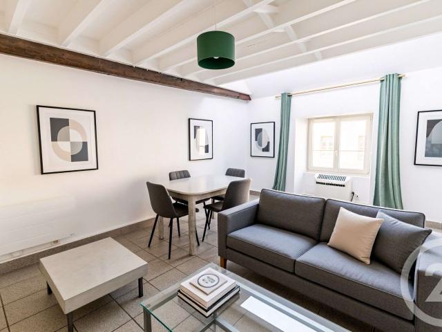 Vente appartement 4 pièces Laval Thévalles 53
