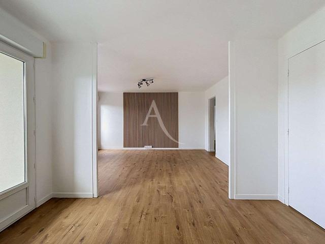 Vente appartement 4 pièces Laval Les Fourches 53