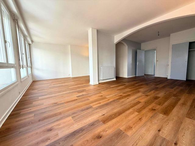Vente appartement 4 pièces Lorient Centre Ville 56