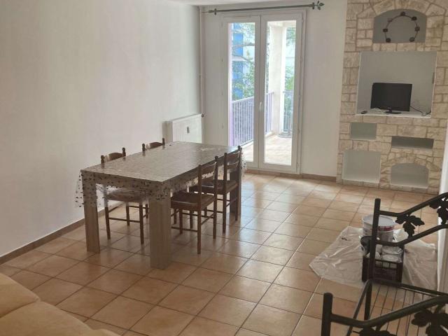 Vente appartement 4 pièces Manosque 04