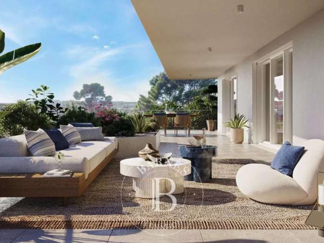 Vente appartement 4 pièces Marseille 8e 13