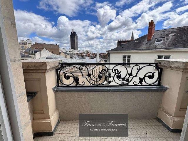 Vente appartement 4 pièces Nantes Centre Ville 44