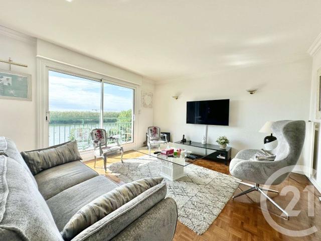 Vente appartement 4 pièces Nantes Île de Nantes 44