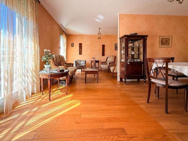 Vente appartement 4 pièces Nantes Rond Point De Rennes 44