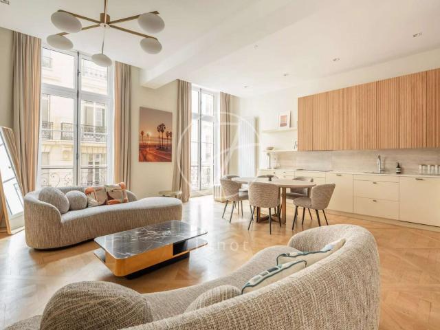 Vente appartement 4 pièces Paris 7e 75