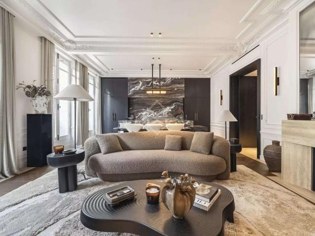 Vente appartement 4 pièces Paris 8e 75