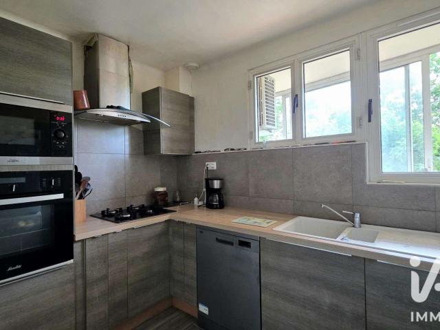Vente appartement 4 pièces Pont Saint Esprit 30