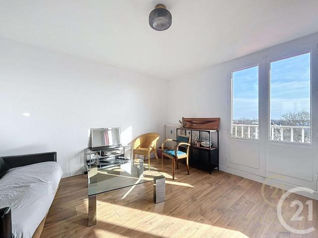 Vente appartement 4 pièces Rennes Sainte Thérèse 35