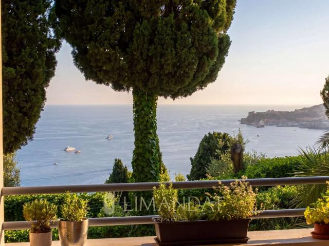 Vente appartement 4 pièces Roquebrune Cap Martin 06