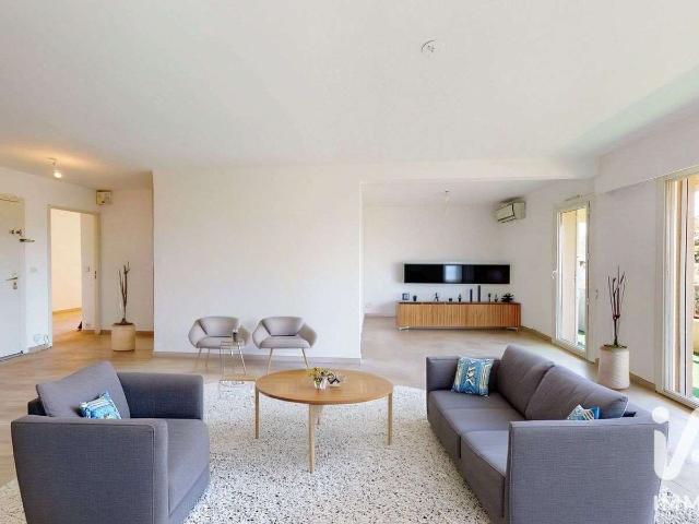 Vente appartement 4 pièces Six Fours les Plages 83