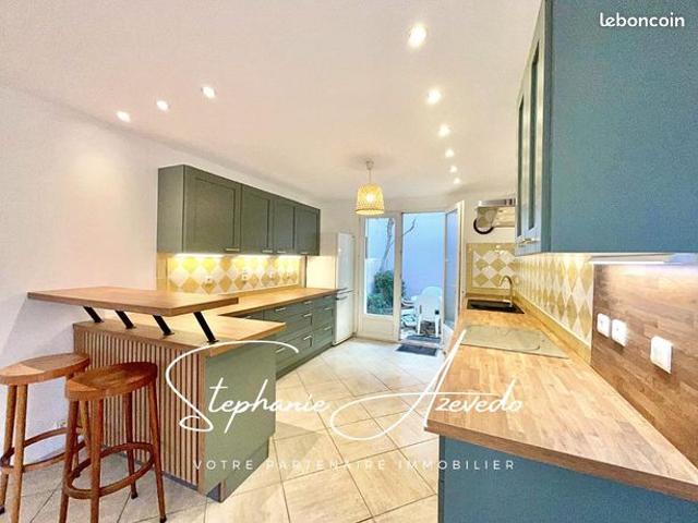 Rare vente appartement en rdc avec patio et garage au grau du roi