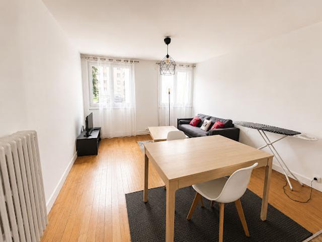 Vente Appartement 5 pièces 67.4 m2 Clermont Ferrand